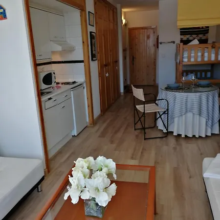 Estudio A Pie De Pista En